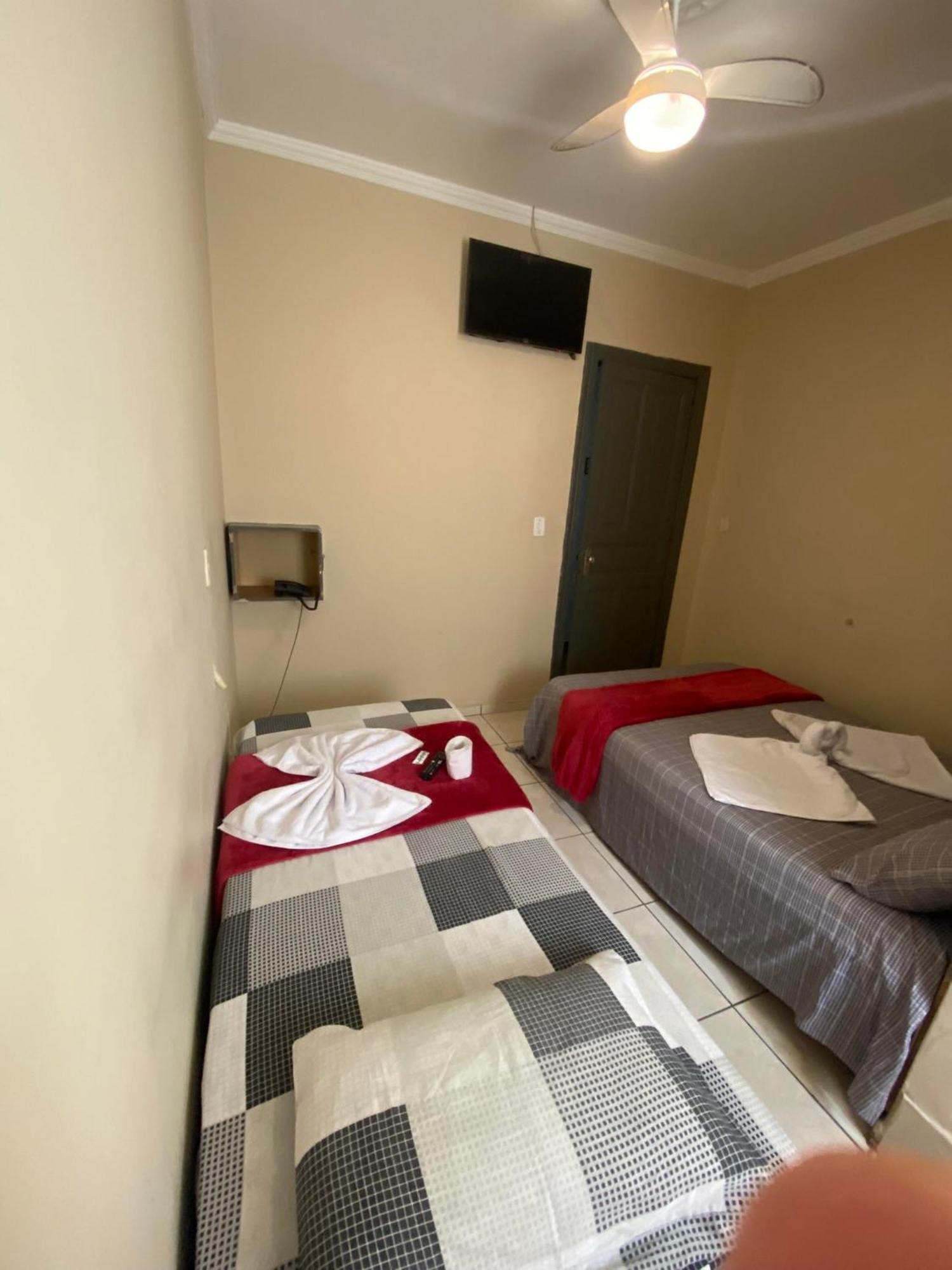 Cristal Capsule hotel *